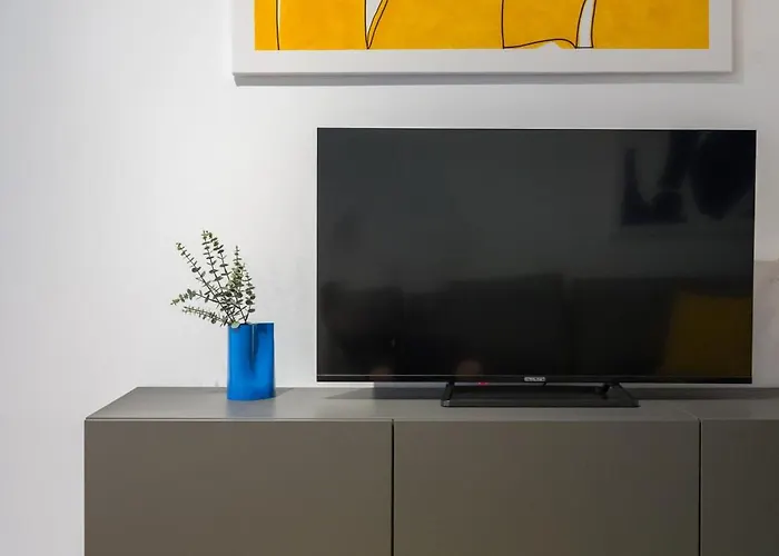 Apartment 611 *